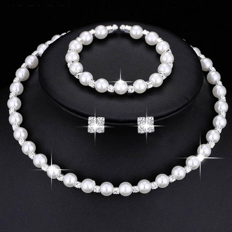 Pearls jewellery set